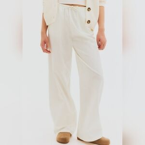 Elegant Cream Women's Pants